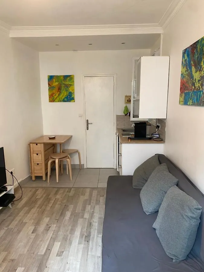 Cosy, Charming Apartment With Courtyard Paris 0*,  France